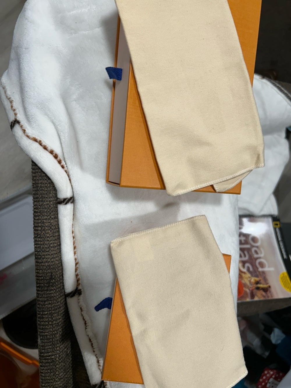 Louis Vuitton Orange Boxes with Beige Dust Bags - Picture 5 of 5